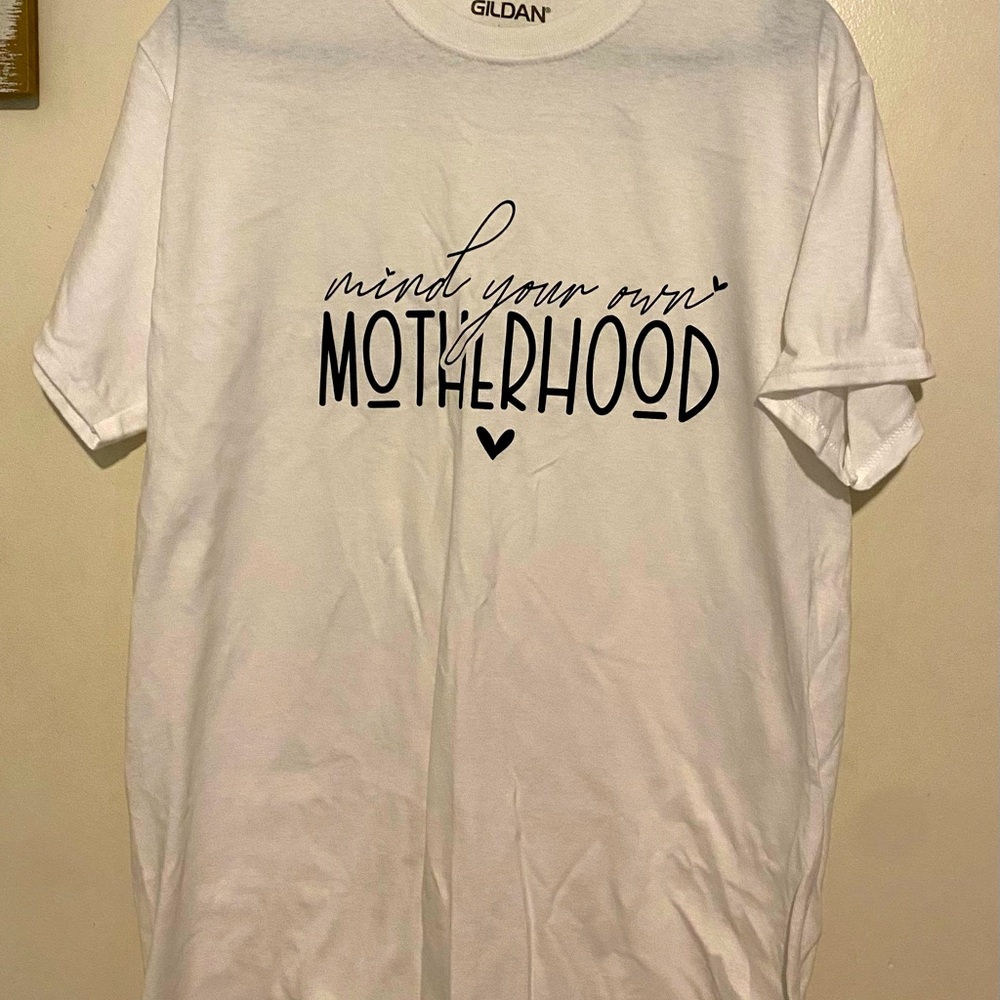 Mom T-Shirt